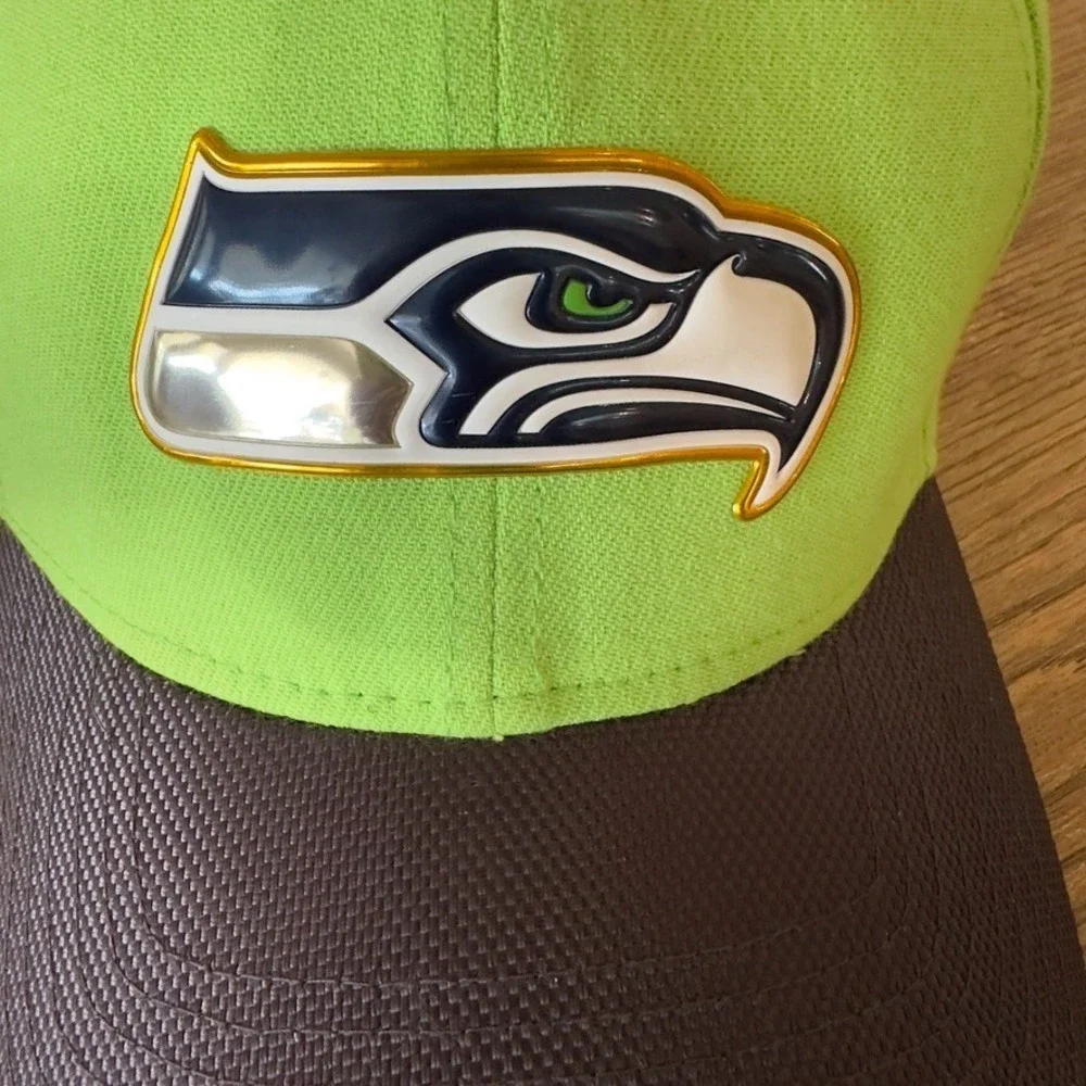 Seattle Seahawks NFL Football 39Thirty Hat Cap New Era-Small/Med-Gold Collection